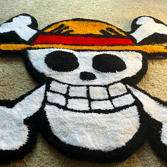 One Piece Rug - Picture 3 of 3